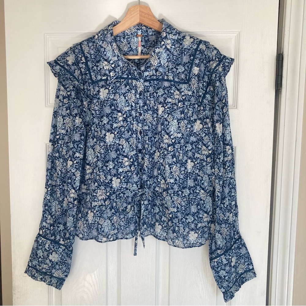 Free People Daybreak Printed Cotton Blouse in Chambray Combo Blue, Size M, NWOT - Picture 5 of 16